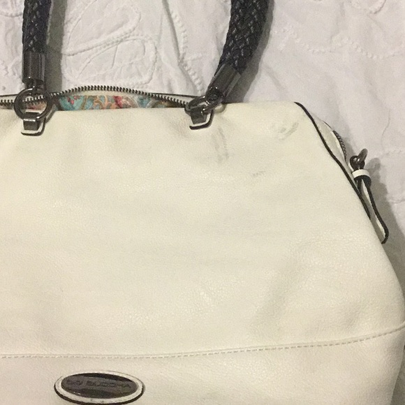 Big Buddy Hand Bag - Picture 5 of 8